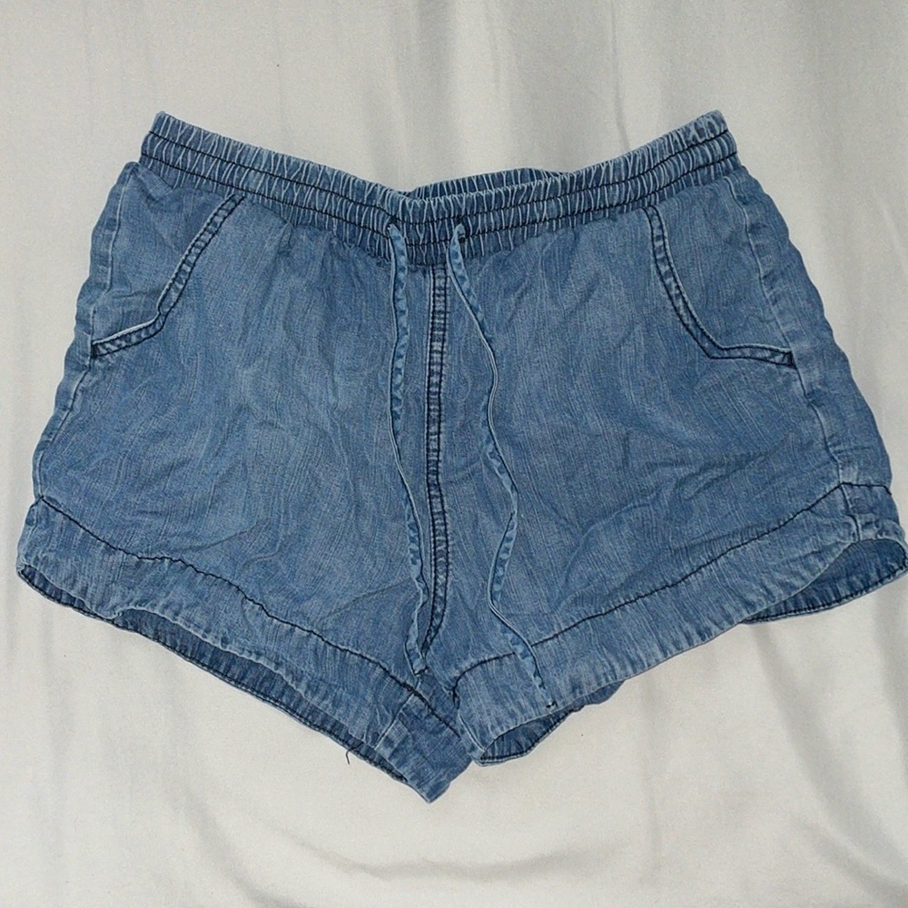Universal thread shorts XS blue